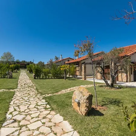 Villa Ng Sani Villas *