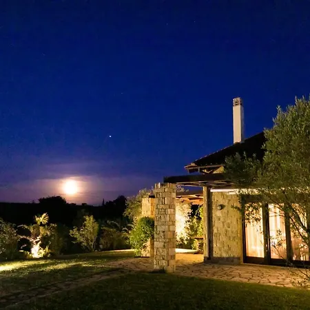Ng Sani Villas