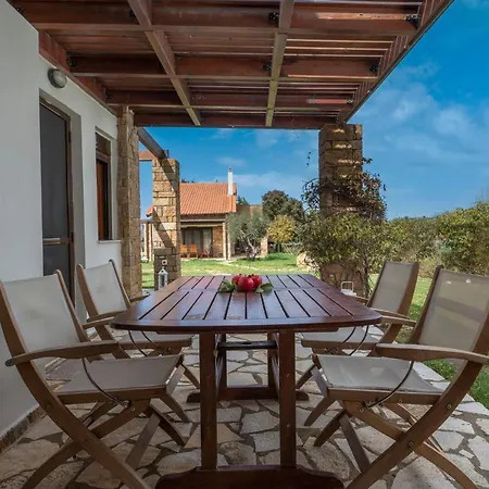 Villa Ng Sani Villas *